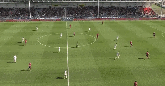 朗斯前锋奥蓬达在4分30秒内完成帽子戏法 创下法甲纪录